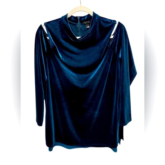 Halogen Velvet Cold Shoulder Top Blue Ceramic Size 1X - Picture 1 of 4
